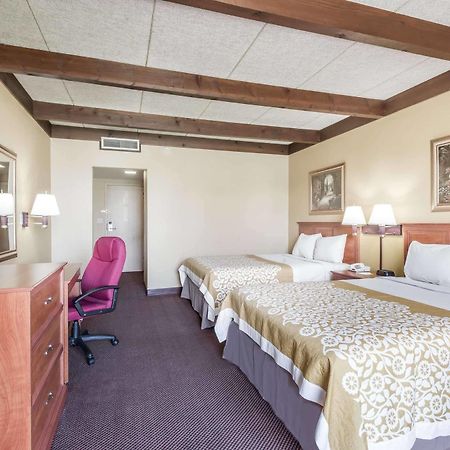 Days Inn By Wyndham Niles Dış mekan fotoğraf