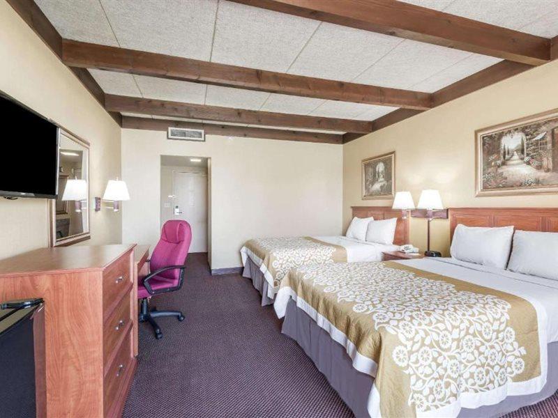 Days Inn By Wyndham Niles Dış mekan fotoğraf