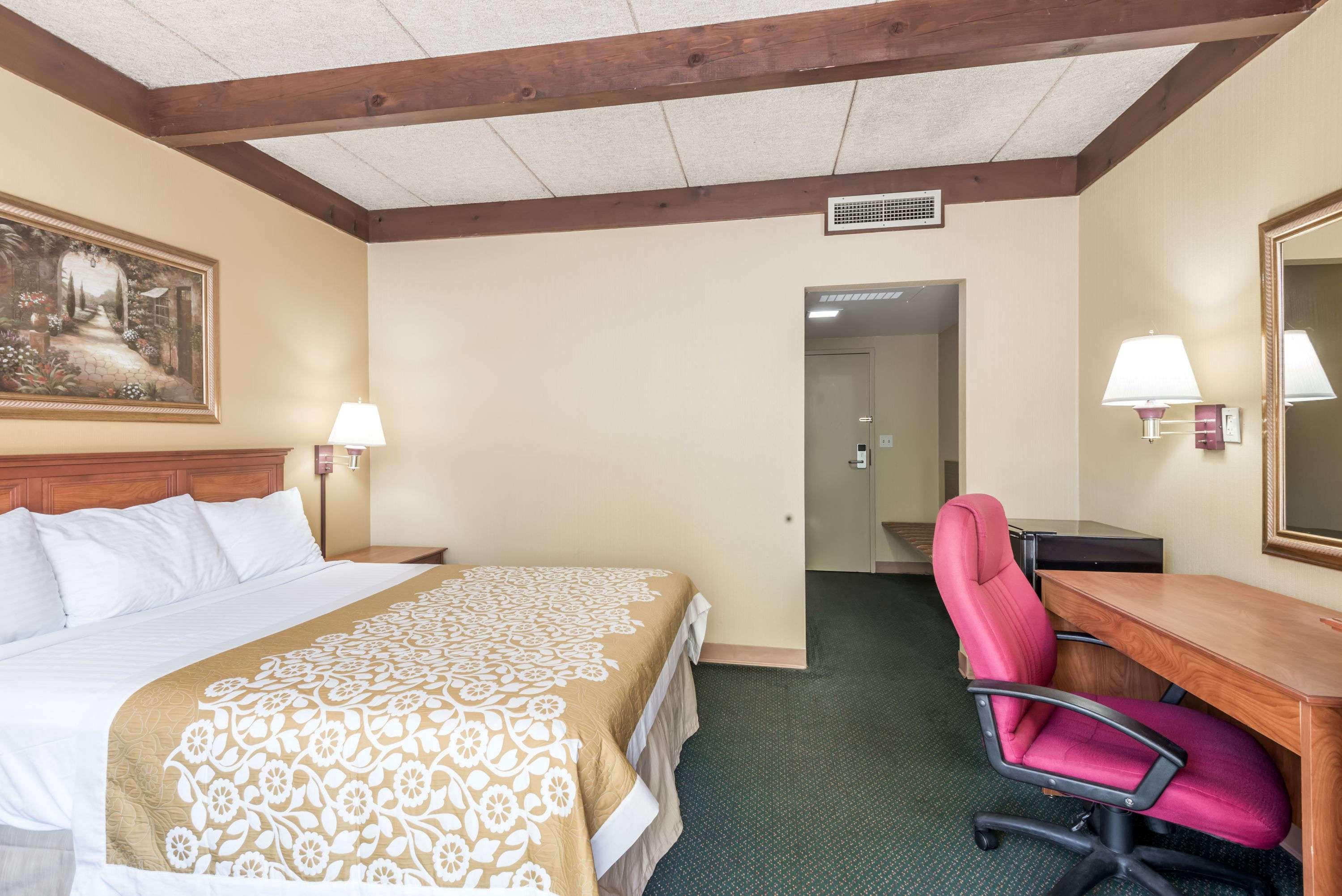Days Inn By Wyndham Niles Dış mekan fotoğraf